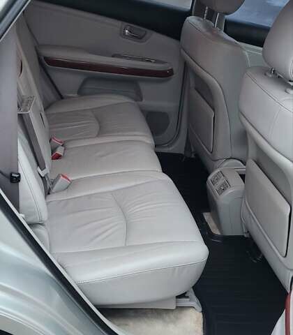 Серый Лексус РХ, объемом двигателя 3.5 л и пробегом 195 тыс. км за 10750 $, фото 10 на Automoto.ua