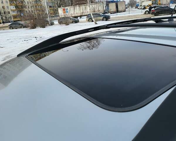 Серый Лексус РХ, объемом двигателя 3.3 л и пробегом 300 тыс. км за 10499 $, фото 13 на Automoto.ua