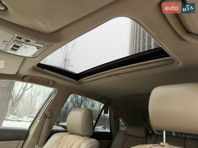 Серый Лексус РХ, объемом двигателя 3.46 л и пробегом 275 тыс. км за 12000 $, фото 15 на Automoto.ua