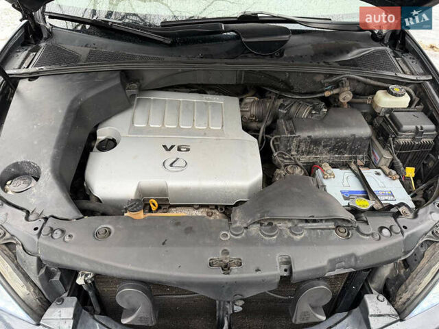 Серый Лексус РХ, объемом двигателя 3.46 л и пробегом 275 тыс. км за 12000 $, фото 27 на Automoto.ua