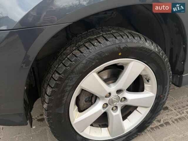 Сірий Лексус РХ, об'ємом двигуна 3.46 л та пробігом 213 тис. км за 11500 $, фото 4 на Automoto.ua
