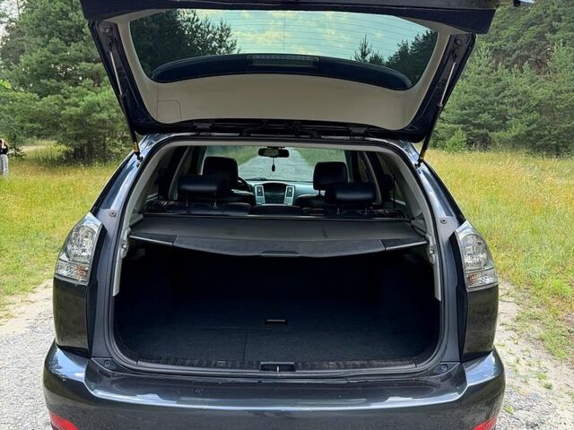 Сірий Лексус РХ, об'ємом двигуна 3.5 л та пробігом 185 тис. км за 9250 $, фото 1 на Automoto.ua