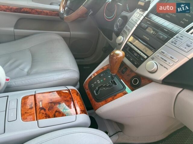 Сірий Лексус РХ, об'ємом двигуна 3.46 л та пробігом 281 тис. км за 11700 $, фото 34 на Automoto.ua