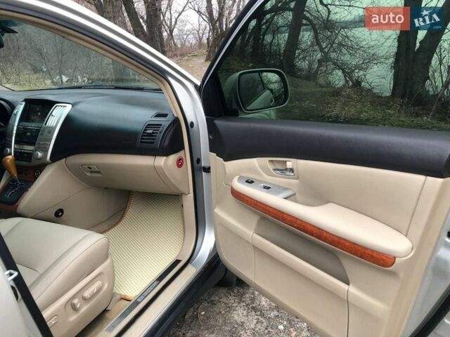 Сірий Лексус РХ, об'ємом двигуна 3.31 л та пробігом 235 тис. км за 9999 $, фото 20 на Automoto.ua