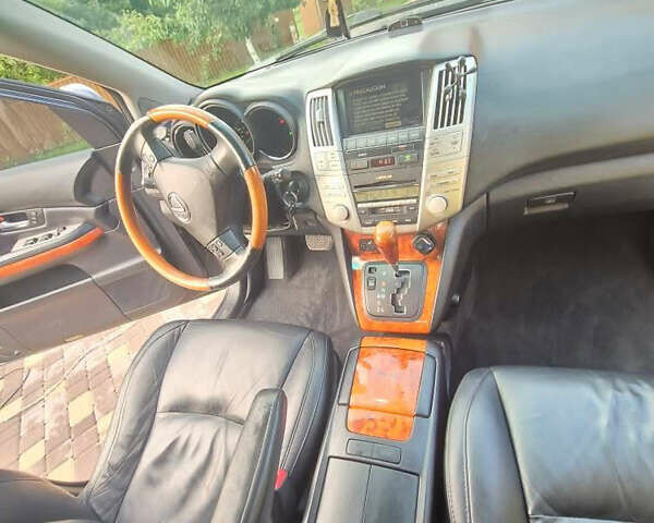 Лексус РХ 2007 в Черновцах на Automoto.ua Серый Лексус РХ, объемом двигателя 3.46 л и пробегом 281 тыс. км за 12500 $, фото 7 на Automoto.ua