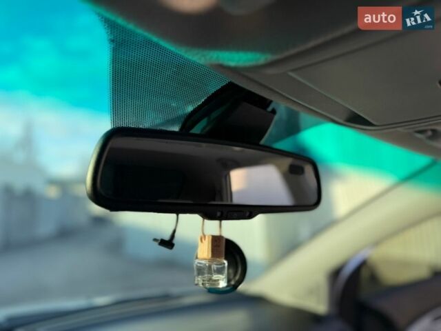 Сірий Лексус РХ, об'ємом двигуна 3.46 л та пробігом 281 тис. км за 11700 $, фото 16 на Automoto.ua