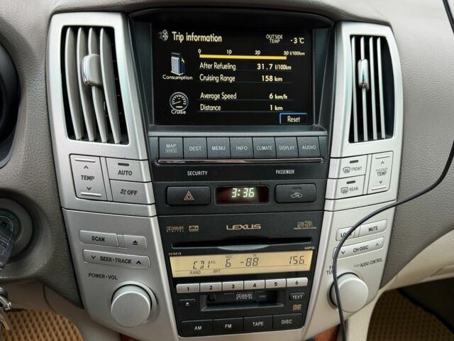 Серый Лексус РХ, объемом двигателя 3.5 л и пробегом 275 тыс. км за 12000 $, фото 17 на Automoto.ua