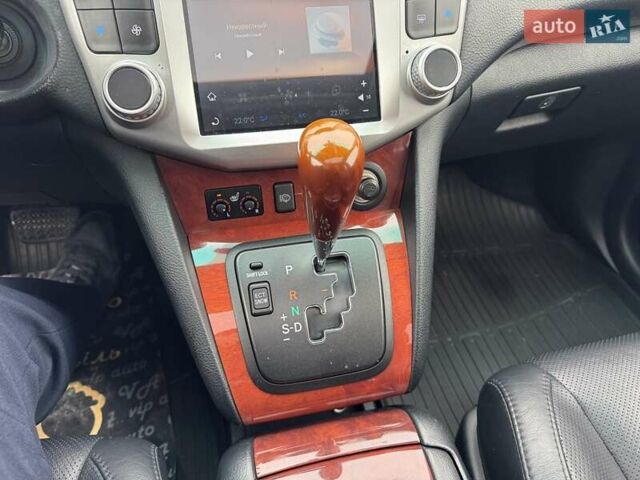 Серый Лексус РХ, объемом двигателя 3.46 л и пробегом 233 тыс. км за 10500 $, фото 37 на Automoto.ua