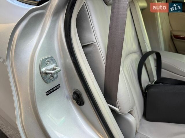 Сірий Лексус РХ, об'ємом двигуна 3.46 л та пробігом 281 тис. км за 11700 $, фото 35 на Automoto.ua