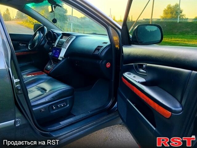 Серый Лексус РХ, объемом двигателя 3.5 л и пробегом 280 тыс. км за 10799 $, фото 10 на Automoto.ua