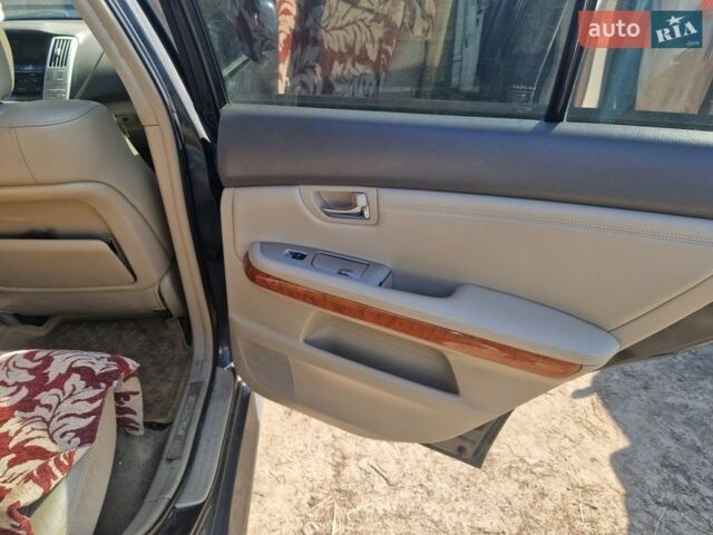 Серый Лексус РХ, объемом двигателя 3.46 л и пробегом 199 тыс. км за 12000 $, фото 18 на Automoto.ua