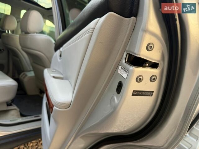 Сірий Лексус РХ, об'ємом двигуна 3.46 л та пробігом 281 тис. км за 11700 $, фото 29 на Automoto.ua