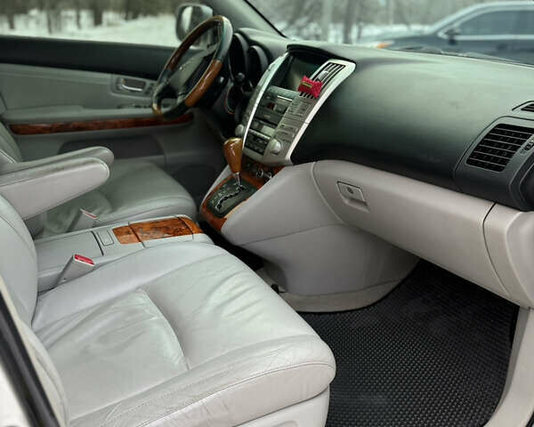 Сірий Лексус РХ, об'ємом двигуна 3.46 л та пробігом 280 тис. км за 11999 $, фото 15 на Automoto.ua