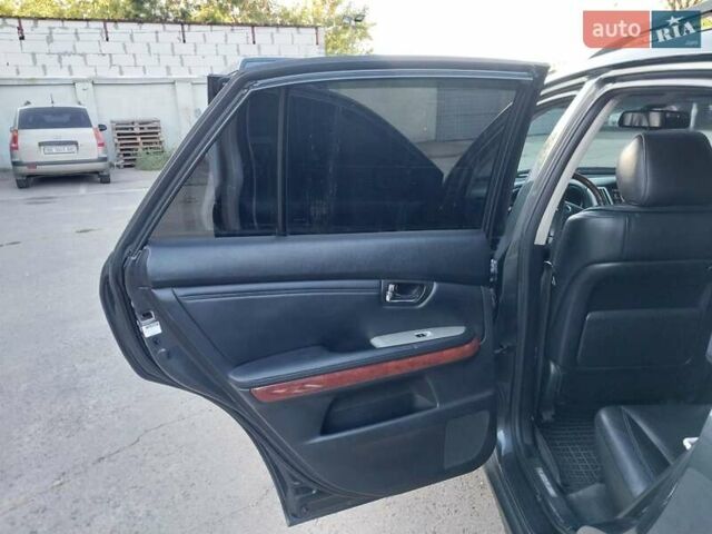 Лексус РХ 2007 в Николаеве на Automoto.ua Серый Лексус РХ, объемом двигателя 3.46 л и пробегом 246 тыс. км за 9400 $, фото 24 на Automoto.ua