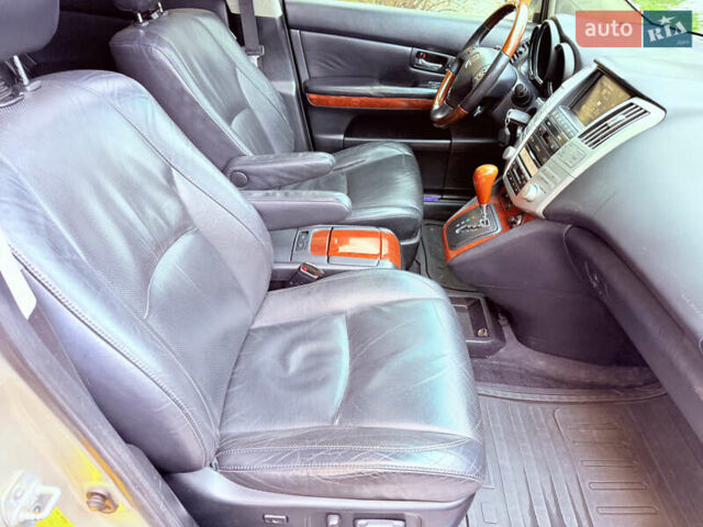 Сірий Лексус РХ, об'ємом двигуна 3.3 л та пробігом 221 тис. км за 8900 $, фото 39 на Automoto.ua