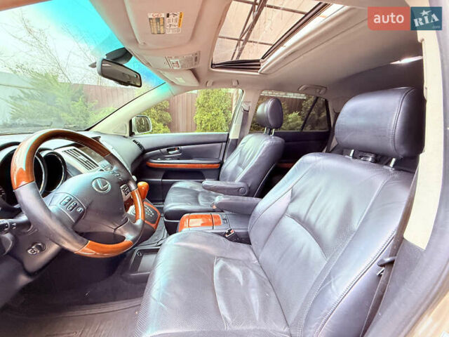 Сірий Лексус РХ, об'ємом двигуна 3.3 л та пробігом 221 тис. км за 8900 $, фото 20 на Automoto.ua