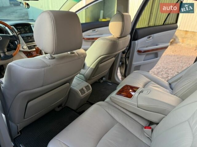 Сірий Лексус РХ, об'ємом двигуна 3.46 л та пробігом 281 тис. км за 11700 $, фото 21 на Automoto.ua