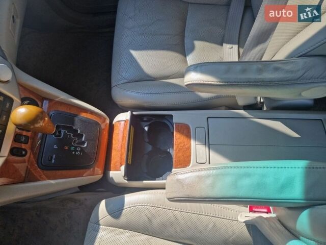 Серый Лексус РХ, объемом двигателя 3.46 л и пробегом 199 тыс. км за 12000 $, фото 15 на Automoto.ua