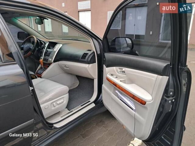 Серый Лексус РХ, объемом двигателя 3.46 л и пробегом 315 тыс. км за 11000 $, фото 13 на Automoto.ua