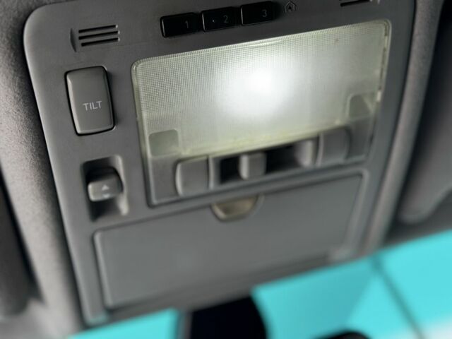 Серый Лексус РХ, объемом двигателя 3.5 л и пробегом 266 тыс. км за 9299 $, фото 17 на Automoto.ua