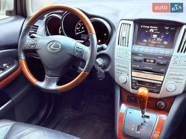 Сірий Лексус РХ, об'ємом двигуна 3.3 л та пробігом 221 тис. км за 8900 $, фото 42 на Automoto.ua