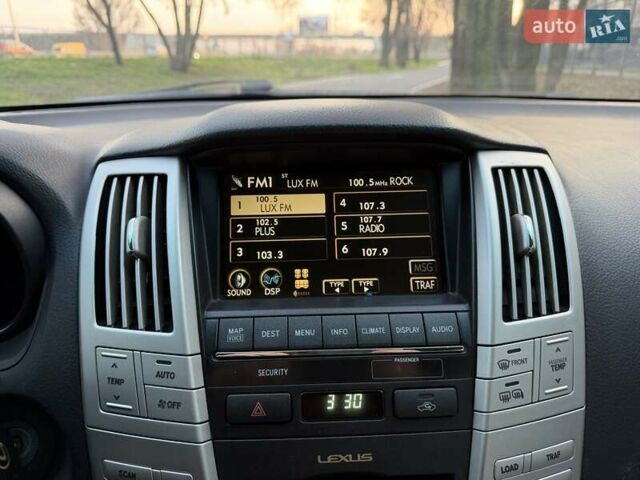 Серый Лексус РХ, объемом двигателя 3.5 л и пробегом 183 тыс. км за 11500 $, фото 17 на Automoto.ua