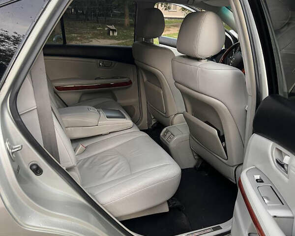 Серый Лексус РХ, объемом двигателя 3 л и пробегом 222 тыс. км за 9300 $, фото 8 на Automoto.ua