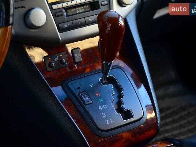 Серый Лексус РХ, объемом двигателя 3.5 л и пробегом 162 тыс. км за 12500 $, фото 20 на Automoto.ua