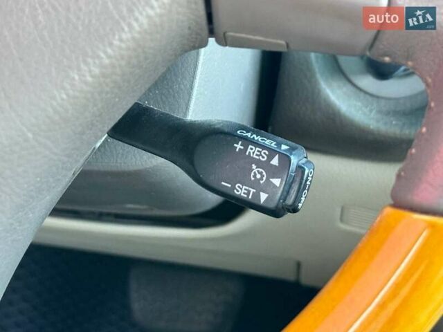 Серый Лексус РХ, объемом двигателя 3.46 л и пробегом 282 тыс. км за 11500 $, фото 25 на Automoto.ua