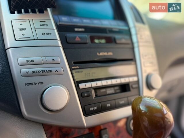 Сірий Лексус РХ, об'ємом двигуна 3.46 л та пробігом 281 тис. км за 11700 $, фото 14 на Automoto.ua