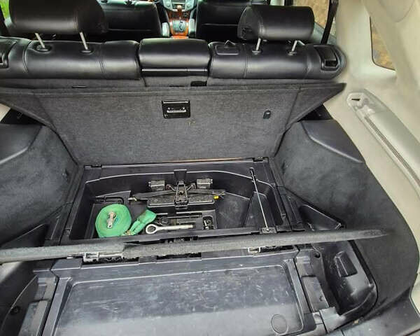 Лексус РХ 2007 в Черновцах на Automoto.ua Серый Лексус РХ, объемом двигателя 3.46 л и пробегом 281 тыс. км за 12500 $, фото 1 на Automoto.ua