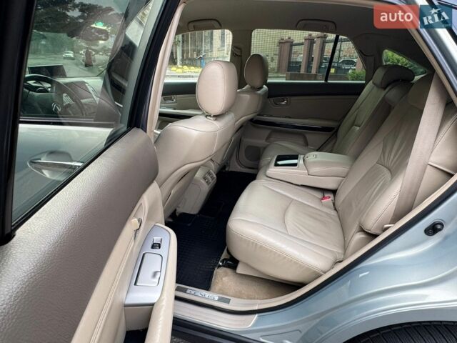 Серый Лексус РХ, объемом двигателя 3.46 л и пробегом 110 тыс. км за 10300 $, фото 25 на Automoto.ua