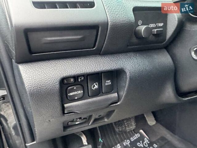 Серый Лексус РХ, объемом двигателя 3.46 л и пробегом 233 тыс. км за 10500 $, фото 45 на Automoto.ua