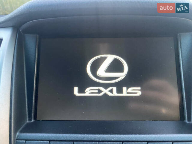 Серый Лексус РХ, объемом двигателя 3.46 л и пробегом 173 тыс. км за 12500 $, фото 2 на Automoto.ua