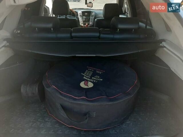 Серый Лексус РХ, объемом двигателя 3.5 л и пробегом 270 тыс. км за 11999 $, фото 5 на Automoto.ua