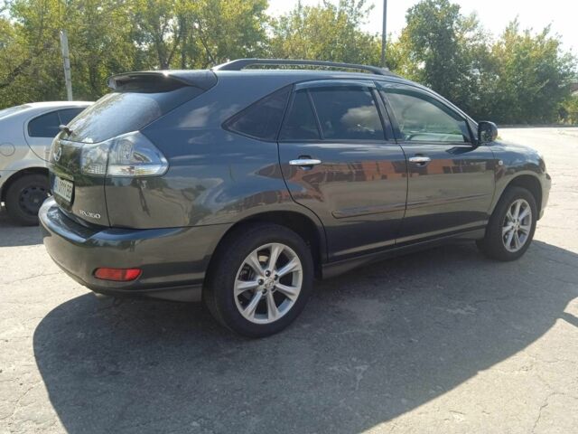 Серый Лексус РХ, объемом двигателя 3.5 л и пробегом 244 тыс. км за 10900 $, фото 1 на Automoto.ua