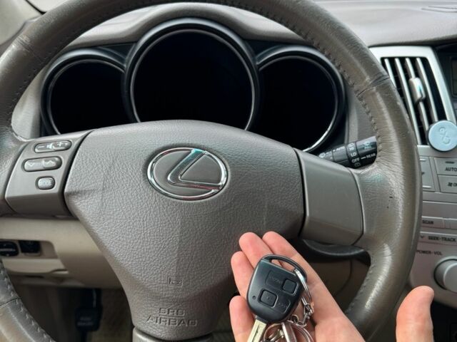 Сірий Лексус РХ, об'ємом двигуна 3.46 л та пробігом 211 тис. км за 8900 $, фото 33 на Automoto.ua