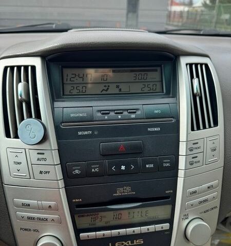 Сірий Лексус РХ, об'ємом двигуна 3.46 л та пробігом 211 тис. км за 12500 $, фото 37 на Automoto.ua