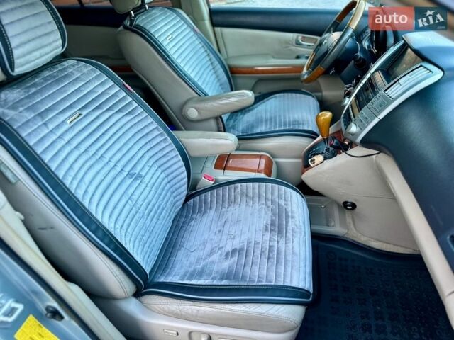 Серый Лексус РХ, объемом двигателя 3.3 л и пробегом 306 тыс. км за 13500 $, фото 14 на Automoto.ua