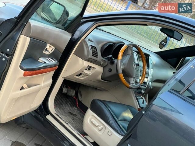 Серый Лексус РХ, объемом двигателя 3.5 л и пробегом 299 тыс. км за 10900 $, фото 33 на Automoto.ua