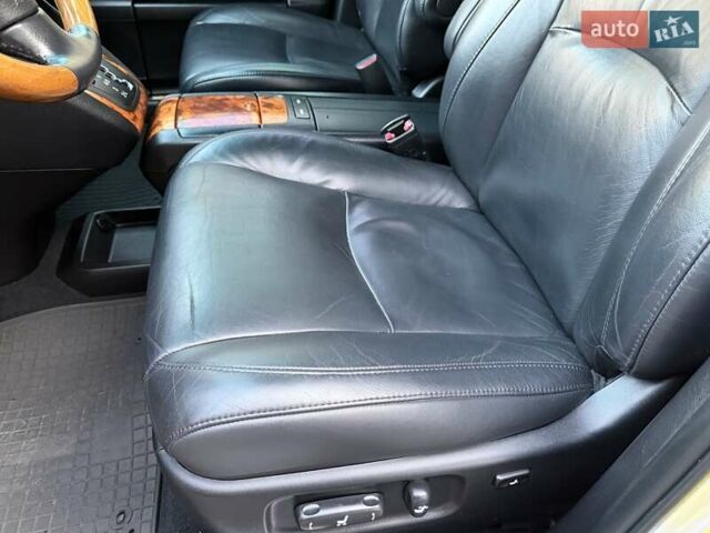 Серый Лексус РХ, объемом двигателя 3.46 л и пробегом 171 тыс. км за 11900 $, фото 16 на Automoto.ua