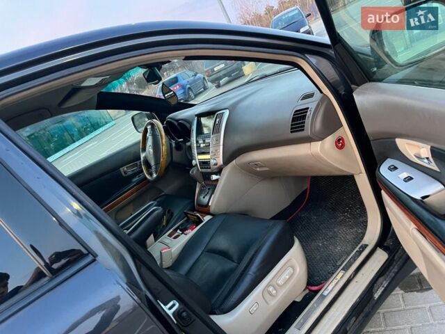 Серый Лексус РХ, объемом двигателя 3.5 л и пробегом 299 тыс. км за 10900 $, фото 34 на Automoto.ua