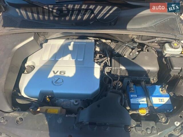 Серый Лексус РХ, объемом двигателя 3.46 л и пробегом 150 тыс. км за 12000 $, фото 16 на Automoto.ua
