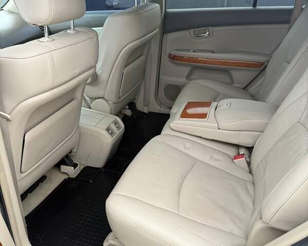 Серый Лексус РХ, объемом двигателя 3.46 л и пробегом 207 тыс. км за 12500 $, фото 7 на Automoto.ua