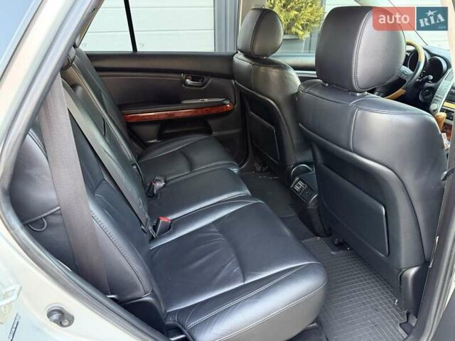 Серый Лексус РХ, объемом двигателя 3.46 л и пробегом 171 тыс. км за 11900 $, фото 19 на Automoto.ua