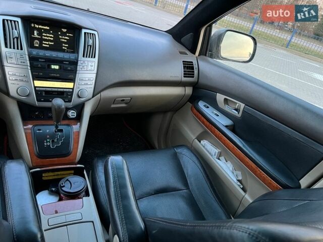 Серый Лексус РХ, объемом двигателя 3.5 л и пробегом 299 тыс. км за 10900 $, фото 43 на Automoto.ua