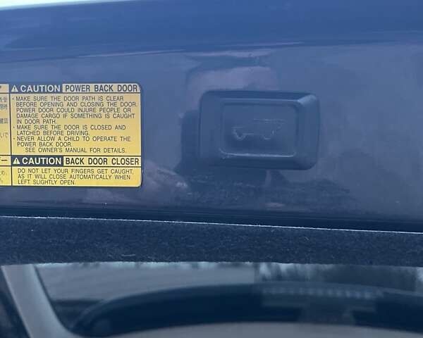 Серый Лексус РХ, объемом двигателя 3.44 л и пробегом 235 тыс. км за 10500 $, фото 4 на Automoto.ua