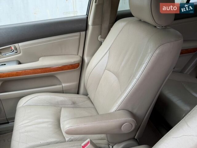 Серый Лексус РХ, объемом двигателя 3.46 л и пробегом 228 тыс. км за 12700 $, фото 53 на Automoto.ua