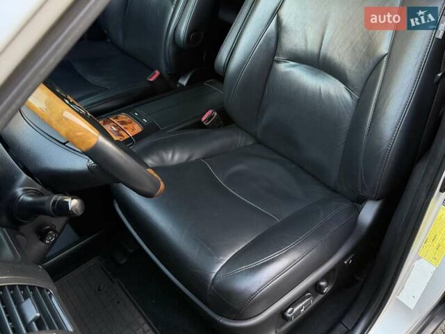 Серый Лексус РХ, объемом двигателя 3.46 л и пробегом 171 тыс. км за 11900 $, фото 15 на Automoto.ua