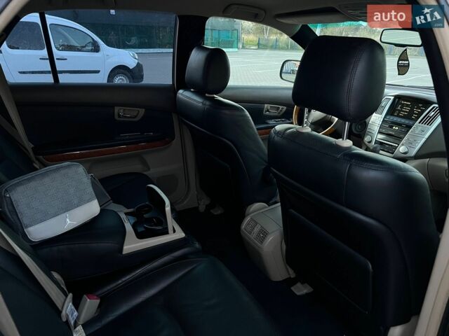 Сірий Лексус РХ, об'ємом двигуна 3.46 л та пробігом 299 тис. км за 11300 $, фото 33 на Automoto.ua